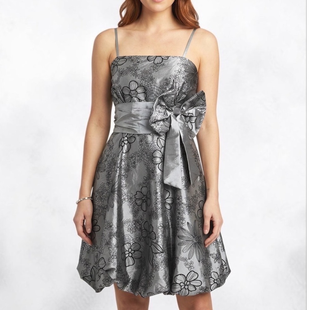Handmade Silver Floral Bubble Hem Cocktail Dress Women Sz S Gray Party Prom Hoco
